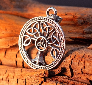 Оберег «Древо жизни». Металл